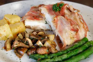 FILETTO DI PESCE CON PANCETTA