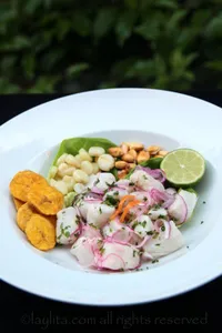 Ceviche al estilo peruano de corvina